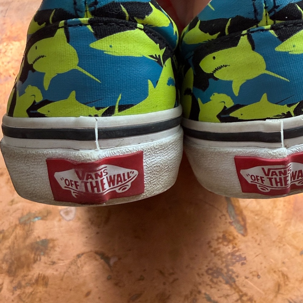 Vans Kids Slip-On Sneakers - Black and Green Glow in the Dark Shark Print - Picture 4 of 6